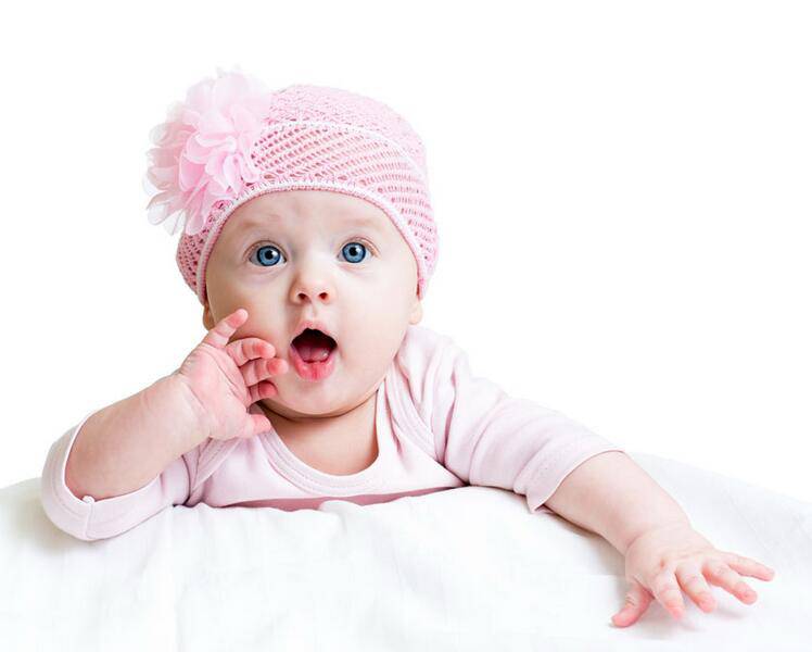 三个月宝宝抬头不好 当心缺钙