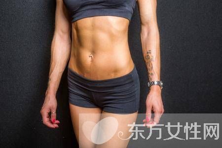 女生如何练腹肌 11字腹肌的锻炼方法