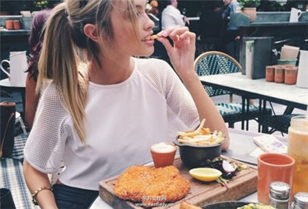 误区 高胆固醇食物容易造成肥胖