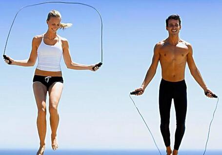 揭秘跳绳的六大好处 健美身材 跳 出来
