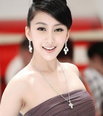 丰胸绝招 让胸部更加坚挺傲人