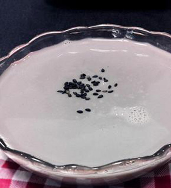 黑豆减肥法 瘦身养颜治便秘