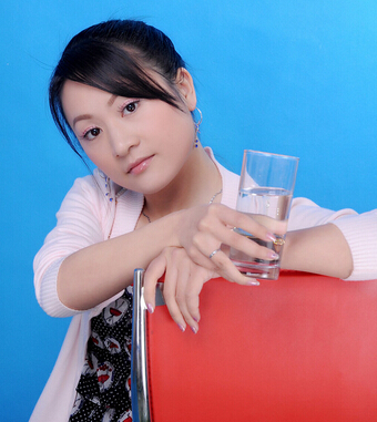 怎么减小肚子 15分钟瑜伽狂扫赘肉