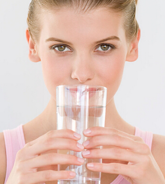 如何瘦腰腹 12个妙招帮女性朋友摆脱小肚腩