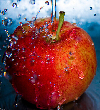 怎样快速瘦脸 多吃菠萝苹果击退大饼脸