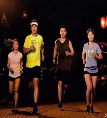 夜跑减肥的正确方法  放慢跑步速度更有效