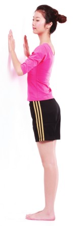 三式瘦臂操告别"蝙蝠臂"