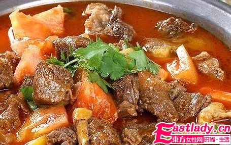 让你前凸后翘的五款丰胸汤