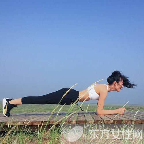 好身材全靠动起来 跟这些女明星一起运动吧