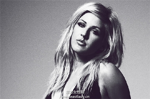 原来小天后的腹肌是这样来的 艾丽高登的塑身秘诀