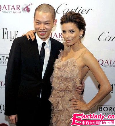 百年百大设计师评选结果揭晓 华裔设计师吴季刚上榜