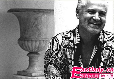 范思哲创始人死因揭密 被黑手党暗杀真相