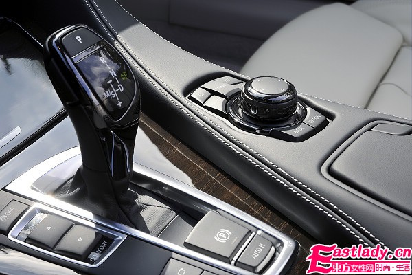 BMW 推出全新6系列敞篷车型 Convertible