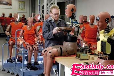 保时捷918 Spyder宣布量产      豪华预告图曝光