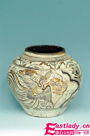 上亿青花瓷葬身沉船 稀世珍宝抢救发掘