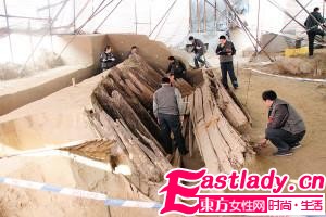 上亿青花瓷葬身沉船 稀世珍宝抢救发掘