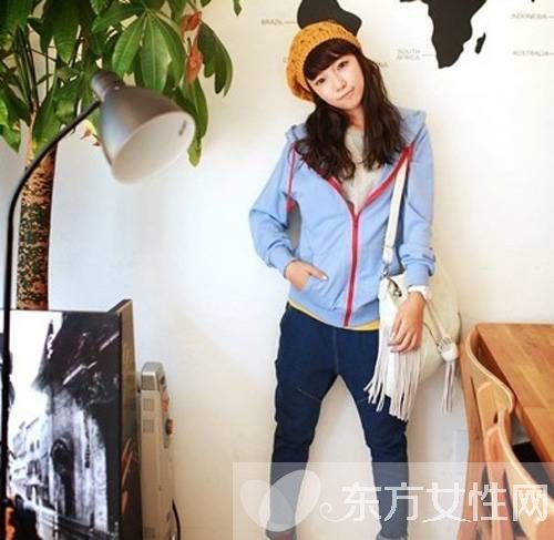 秋季卫衣帽衫怎么搭配好看  随意搭也能扮靓