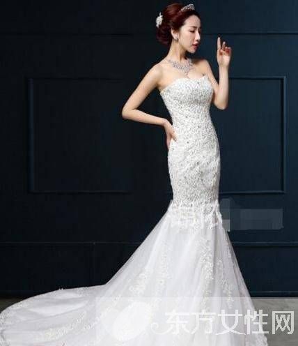 性感时尚晚礼服造型推荐 这么穿优雅而不庸俗