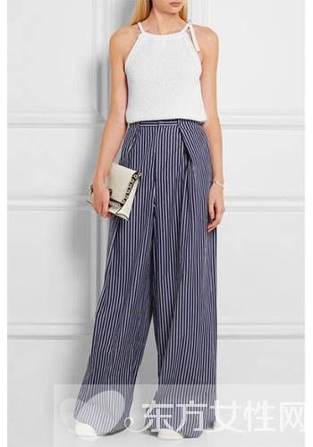 时尚夏装新款吊带背心搭配 这些巧妙的穿法很棒哦