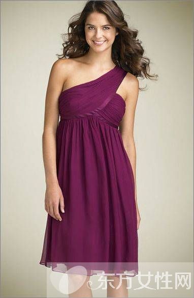 派对达人怎么能少了完美礼服 这么穿一定会成为焦点