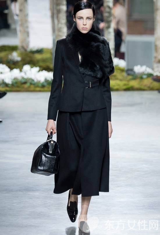 70年代时尚元素风格推荐 时尚与经典的完美结合