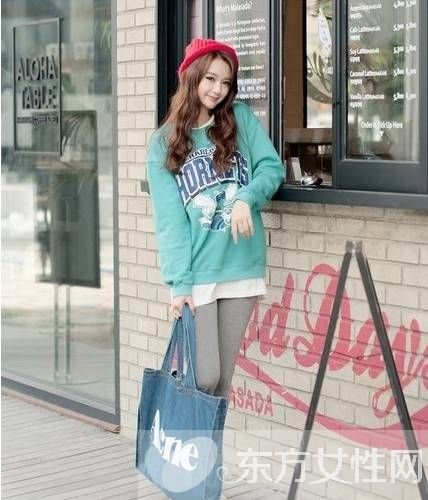 冬季御寒减龄必备单品 卡通卫衣让你卖足萌