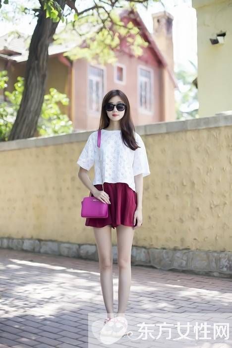 矮个子女生穿衣搭配法 高腰牛仔短裤穿出迷人大长腿