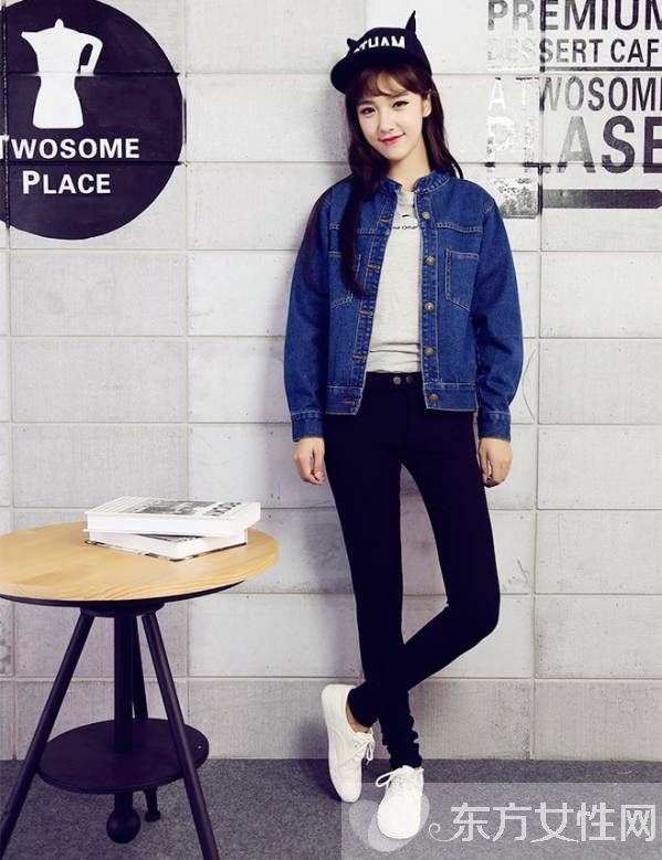深色牛仔系列外套穿搭 这么穿让你很是吸睛