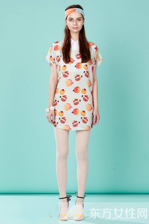 夏日超甜美搭 印花石榴裙穿出无龄感