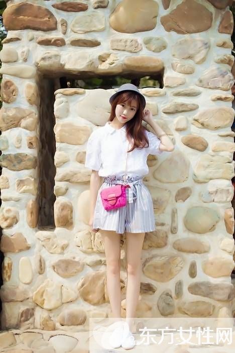 矮个子女生穿衣搭配法 高腰牛仔短裤穿出迷人大长腿