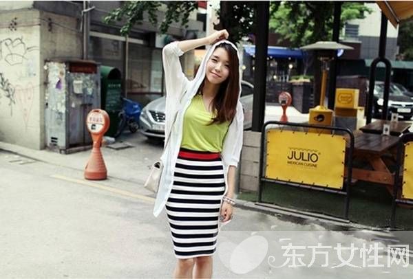 秋季卫衣帽衫怎么搭配好看  随意搭也能扮靓