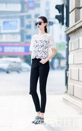 欧美风OL气质穿搭秀 这么一搭尽显摩登小姐风范