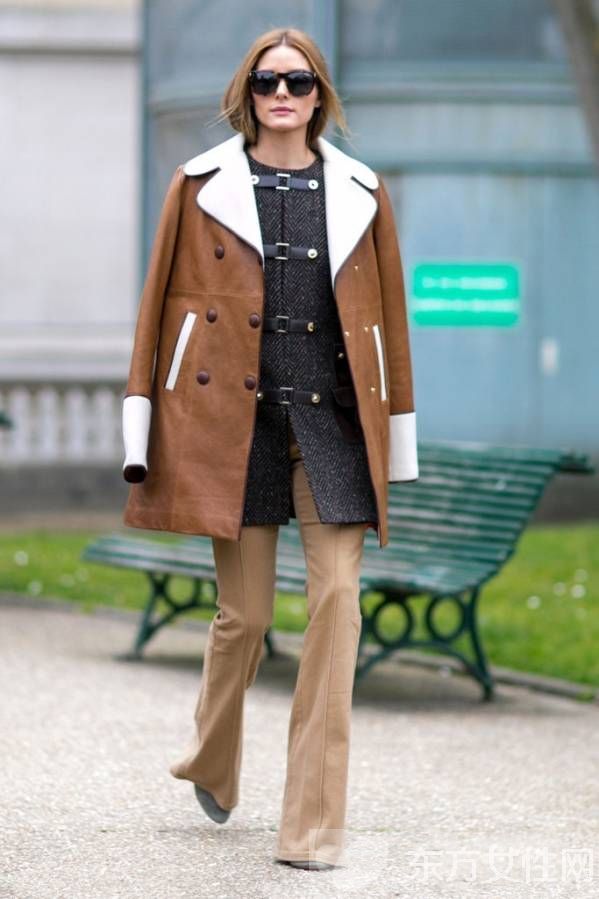 喇叭裤搭配什么上衣 4款潮搭让你美上天