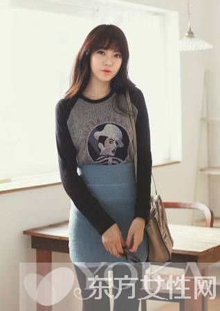 春季长衫妙搭短裙 打造新式韩范超酷装扮