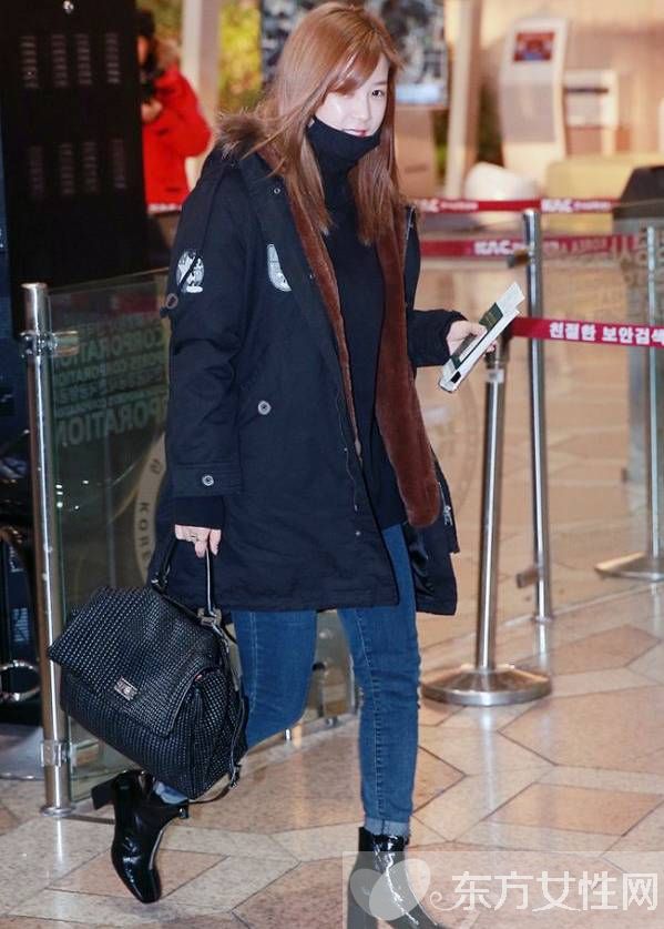 针织衫外套怎么搭配 欧美街头最常见穿搭推荐