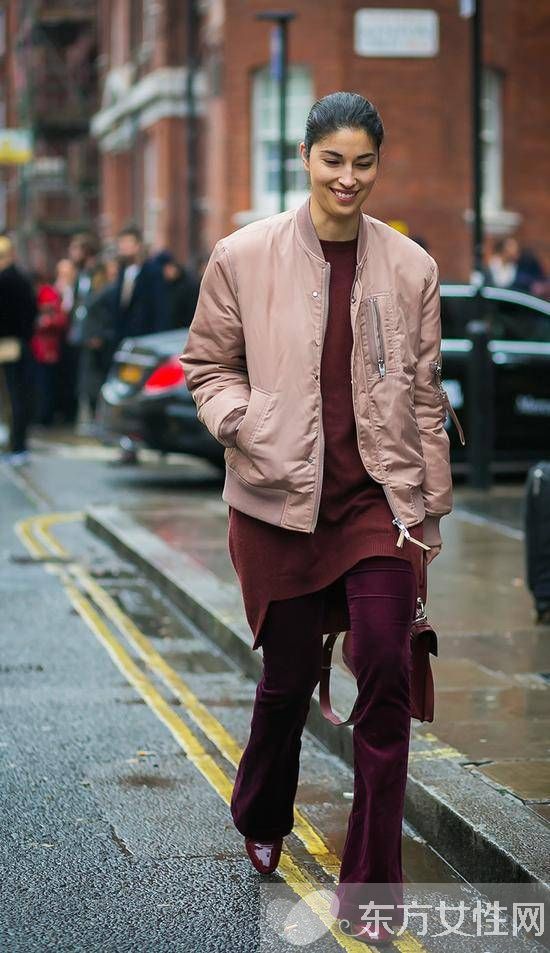 这个春天 少哪件单品都不能少圆领针织衫