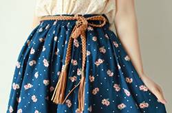 时尚碎花裙巧搭配 4大风格告别单调