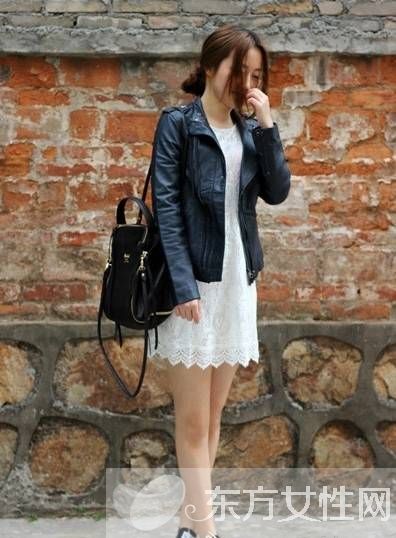 春季混搭风穿搭秀 酷帅皮衣+甜美连衣裙尽显摩登范儿