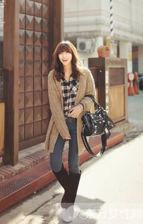 秋冬女式宽松毛衣搭配 尽显邻家女孩清新味道