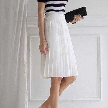 4款女装时尚搭配 百变造型让你轻易get