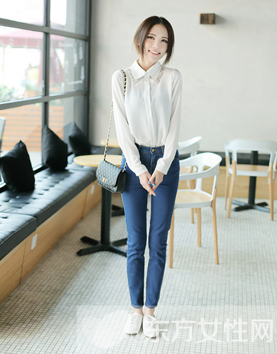 经典牛仔裤时尚搭 这么一搭瞬间提升品味