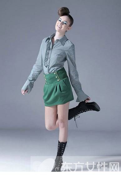 巧选职场西装裙 尽展职场女性迷人风采