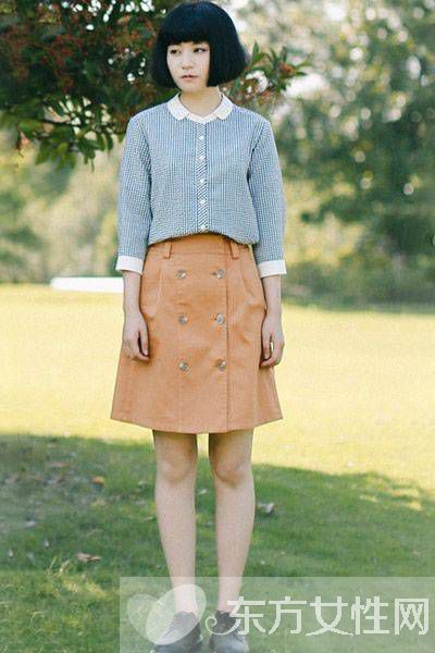 显嫩学院风搭配技巧 让你立马年轻五岁