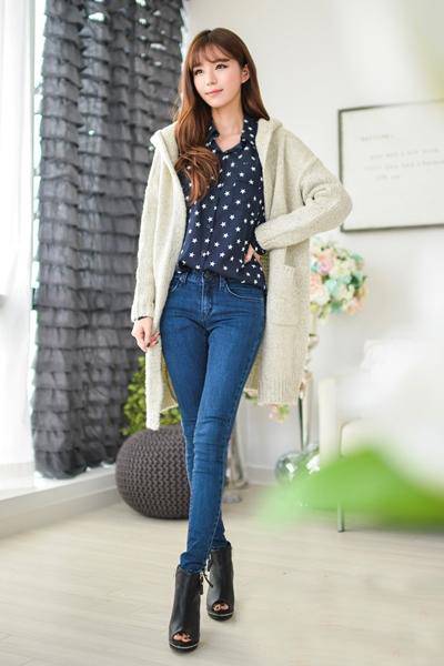 韩版长款毛衣搭配 这个季节就该怎么穿