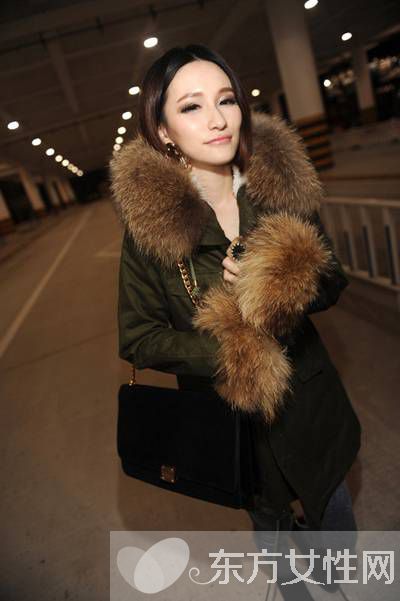 中长款棉衣外套这样搭 让你立马变身街头潮人