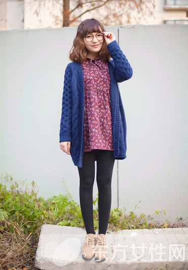 今春女生流行时装穿搭术 随性又不失时尚感