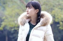 短款羽绒服搭配图片 这么搭瞬间变高变修长