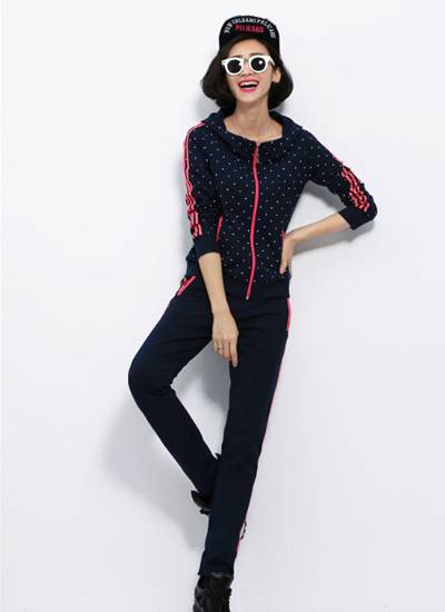 秋季女士运动装搭配 时尚达人都是这么搭的