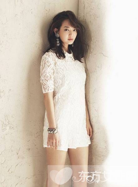 今夏必备性感美艳镂空裙 女星们都爱疯了