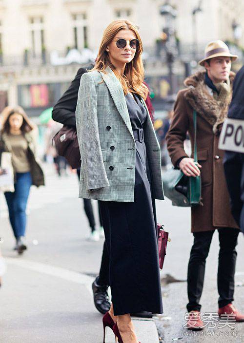 早春阔腿裤穿搭 阔腿裤应该这样穿